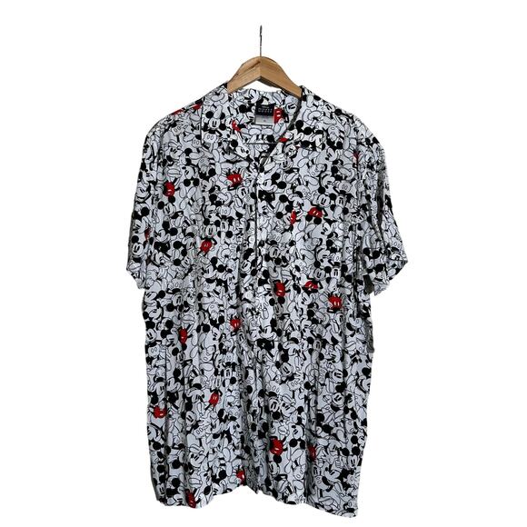 Disney Mickey House Size XL - Picture 1 of 5